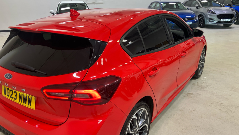 Ford Focus 1.0 EcoBoost ST-Line X 5dr Petrol Hatchback